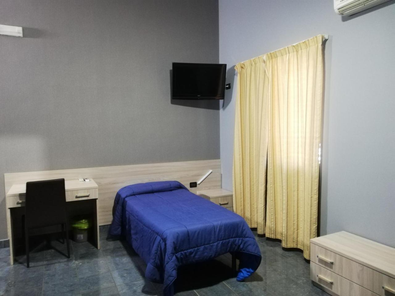 Motel Kratos Bisignano Zewnętrze zdjęcie